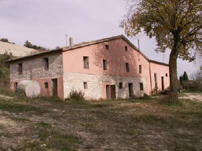 Landhuis te koop in Itali - Marken / Marche - Pergola -  199.000