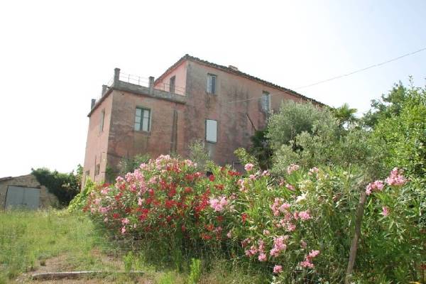 Mansion zu verkaufen in Italien - Marche - Penna San Giovanni -  230.000
