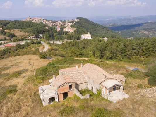 (Woon)boerderij te koop in Itali - Toscane - CINIGIANO -  285.000