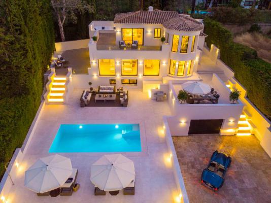 Villa te koop in Spanje - Andalusi - Costa del Sol - Nueva Andalucia -  3.245.000