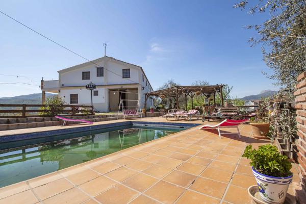 Landhuis te koop in Spanje - Andalusi - Mlaga - Riogordo -  800.000