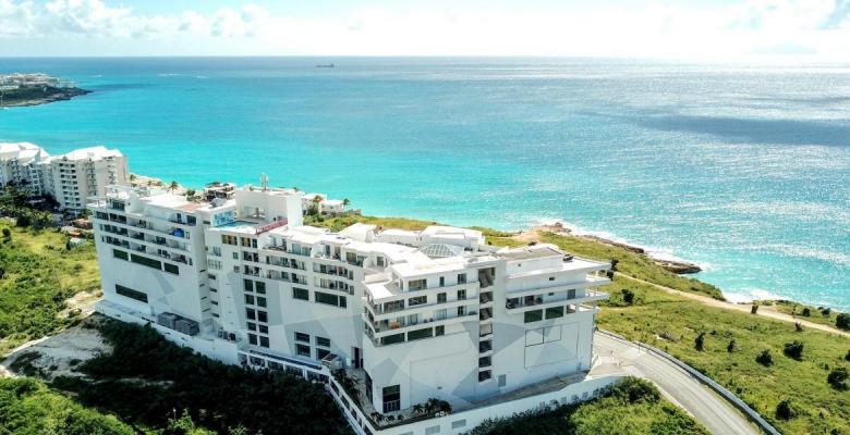 Appartement te koop in Antillen - Sint Maarten - Litle Bay - $ 550.000