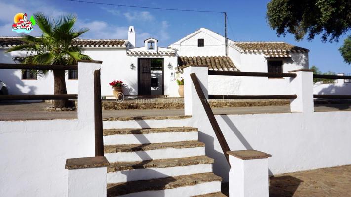 Landhuis te koop in Spanje - Andalusi - Crdoba - Iznajar -  465.000