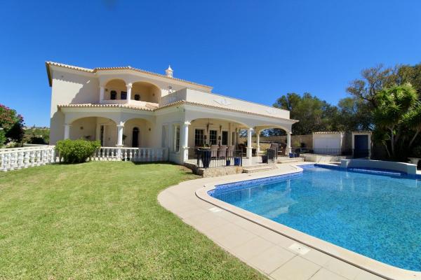Villa te koop in Portugal - Algarve - Faro - Loul - Boliqueime -  1.475.000