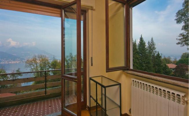 Appartement te koop in Itali - Lago Maggiore - Stresa -  250.000