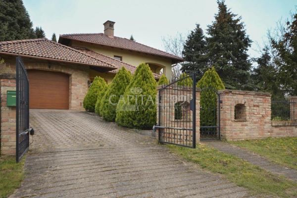 Villa for sale in Hungary - Pannonia (West) - Balaton - Cserszegtomaj -  345.000