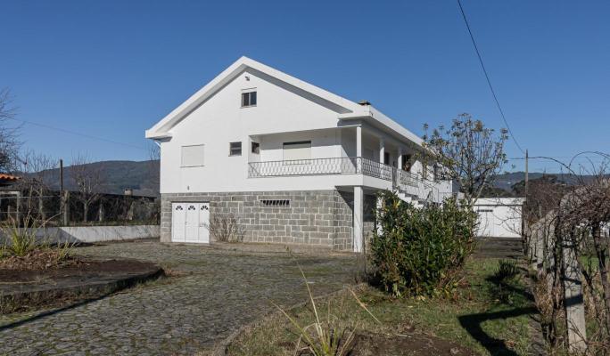 Woonhuis te koop in Portugal - Viana do Castelo - Ponte de Lima - Beiral do Lima -  300.000