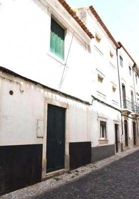 Renovatie-object te koop in Portugal - vora - Estremoz - Estremoz (Santa Maria) -  149.000