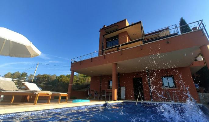 Vakantiehuis te koop in Spanje - Cataloni - Barcelona - Olivella -  550.000