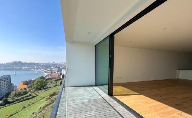 Maisonnette te koop in Portugal - Porto - Gondomar - Valbom -  630.000