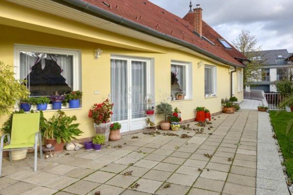 Villa te koop in Hongarije - Pannonia (West) - Balaton - Heviz -  400.000
