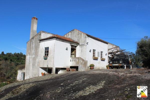 Landhuis te koop in Portugal - Coimbra - Tbua - Mides -  150.000
