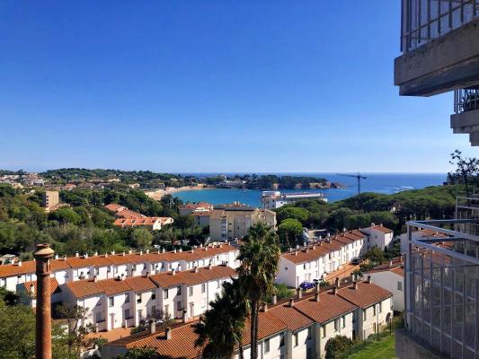Appartement te koop in Spanje - Cataloni - Costa Brava - Sant Feliu De Guixols -  260.000