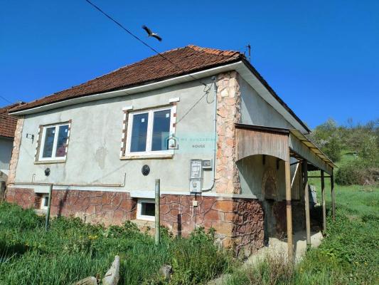 Haus zu verkaufen in Ungarn - Eger-Tokaj (North) - Borsod-Abaj-Zempln - Szuhogy -  14.900