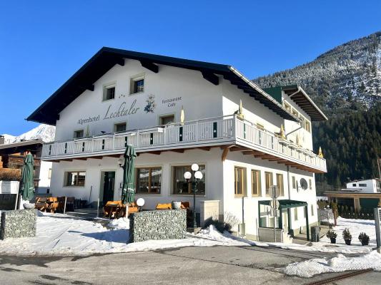 Hotel / Rest. / Caf zu verkaufen in Oesterreich - Tirol - Hselgehr -  980.000