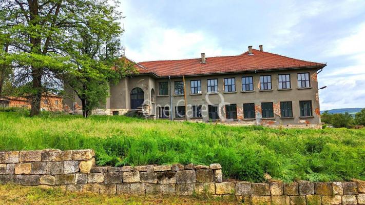 Renovatie-object te koop in Bulgarije - NoordOost - Kostendenets -  195.000