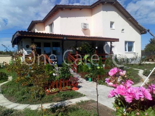 House for sale in Bulgaria - North-Eastern - Bozhurets -  190.000
