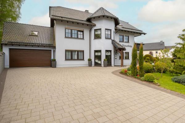 Woonhuis te koop in Duitsland - Rheinland-Pfalz - Eifel - Kelberg -  695.000