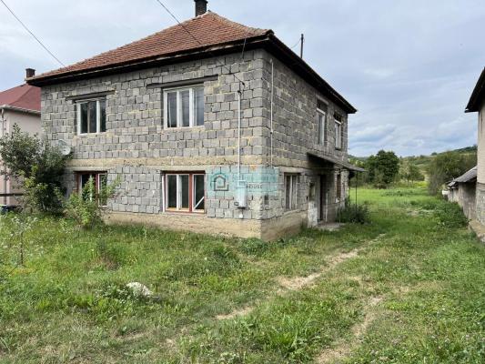 Hongarije ~ Eger-Tokaj (Noord) ~ Borsod-Abaj-Zempln - Woonhuis