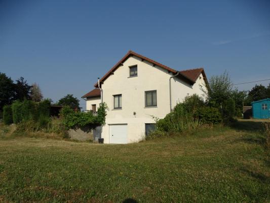 Frankrijk ~ Auvergne ~ 63 - Puy-de-Dme - Meergezinswoning