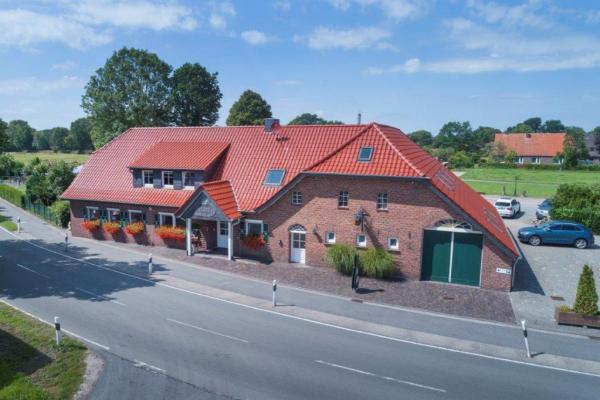 Hotel / Rest. / Caf for sale in Germany - Niedersachsen - Ost-Friesland - Landkreis Friesland -  990.000